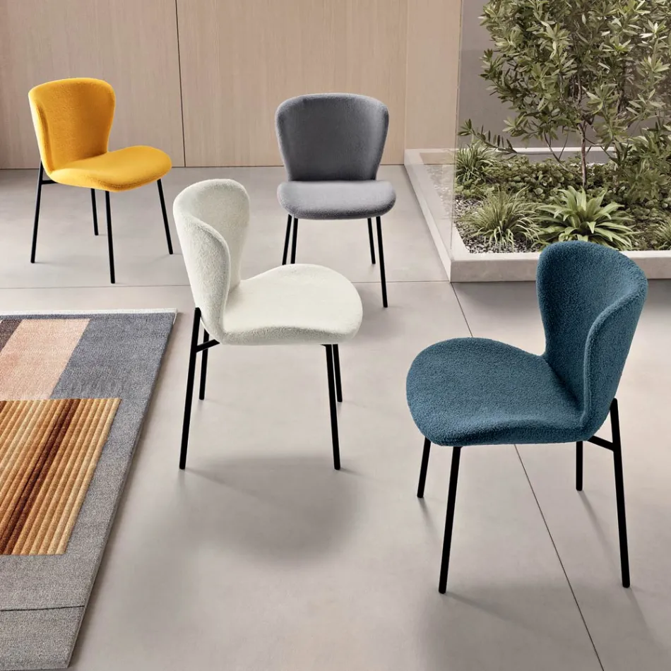 4 sillas tapizadas en tela bouclé y estructura de metal negro - Tiziana viadurini