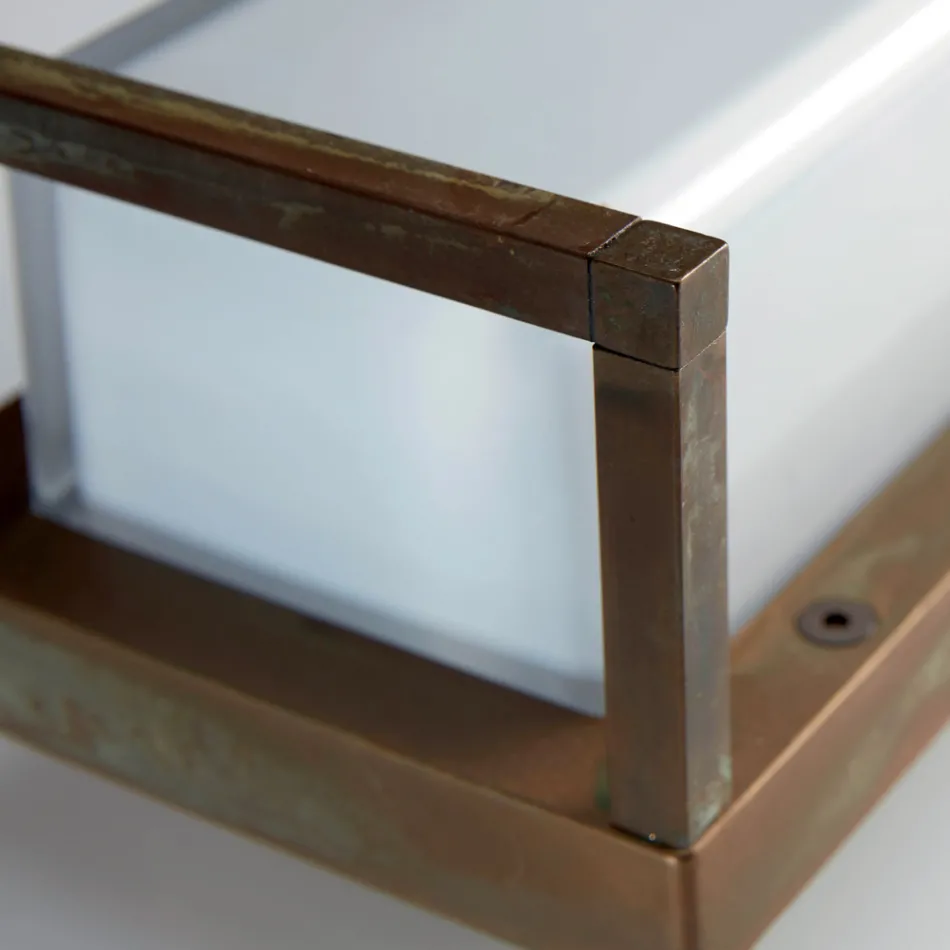 Aplique de pared exterior vintage de latón, E27 y elegante luz - Cristal viadurini