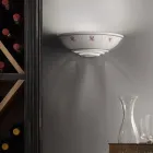 Lámpara de pared de cerámica rústico decorado a mano Ferroluce viadurini