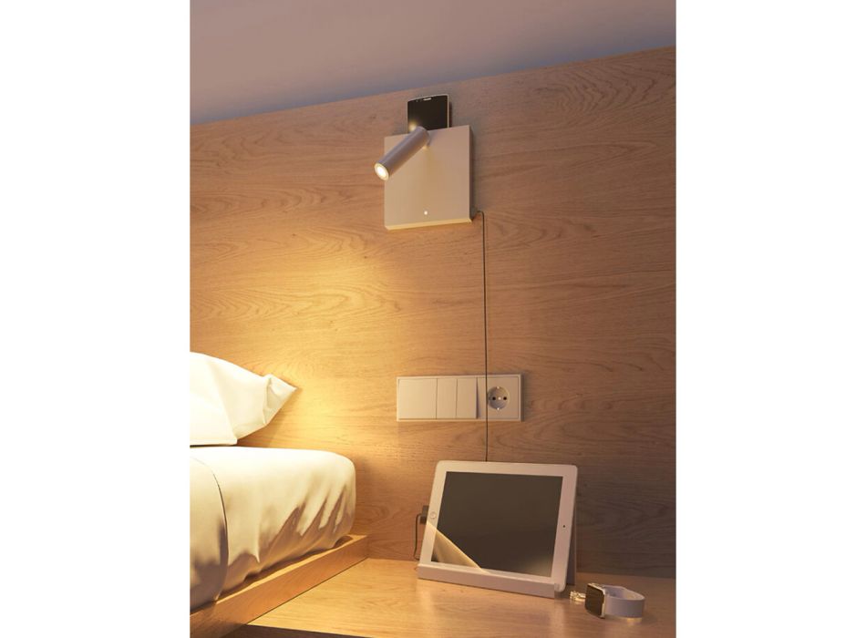 Lámpara de pared LED decorativa en aluminio blanco o negro con puertos USB - Paola viadurini