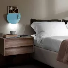 Lámpara de pared moderna con compartimento para revistas, USB y luz LED Made in Italy - Foster viadurini