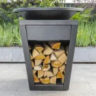 Barbacoa de leña con placa de cocción y compartimento porta madera - Ferran viadurini