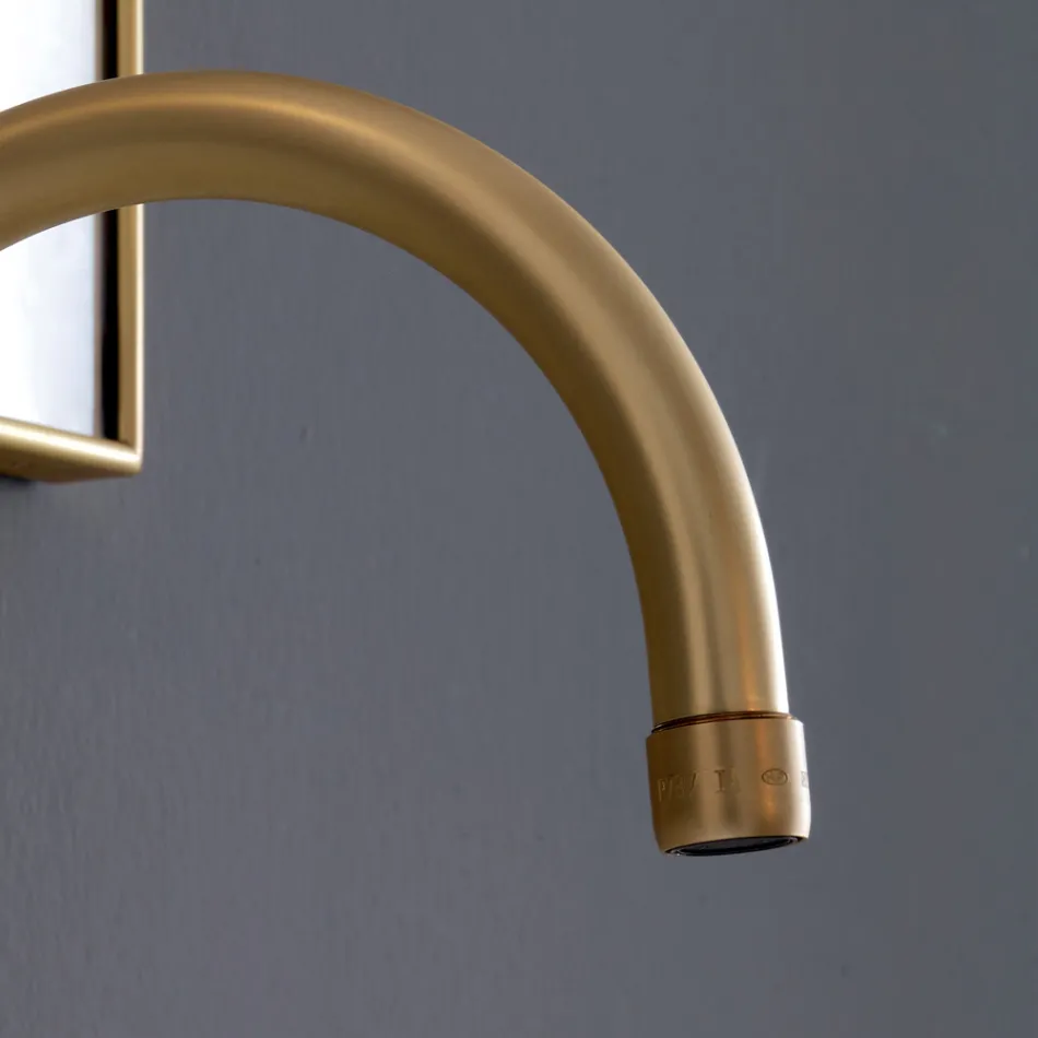 Mezclador de lavabo de 3 orificios con caño alto con desagüe automático de latón Made in Italy - Rojo viadurini