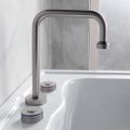 Mezclador de lavabo moderno de 3 orificios con líneas rojas y azules Made in Italy - Quito