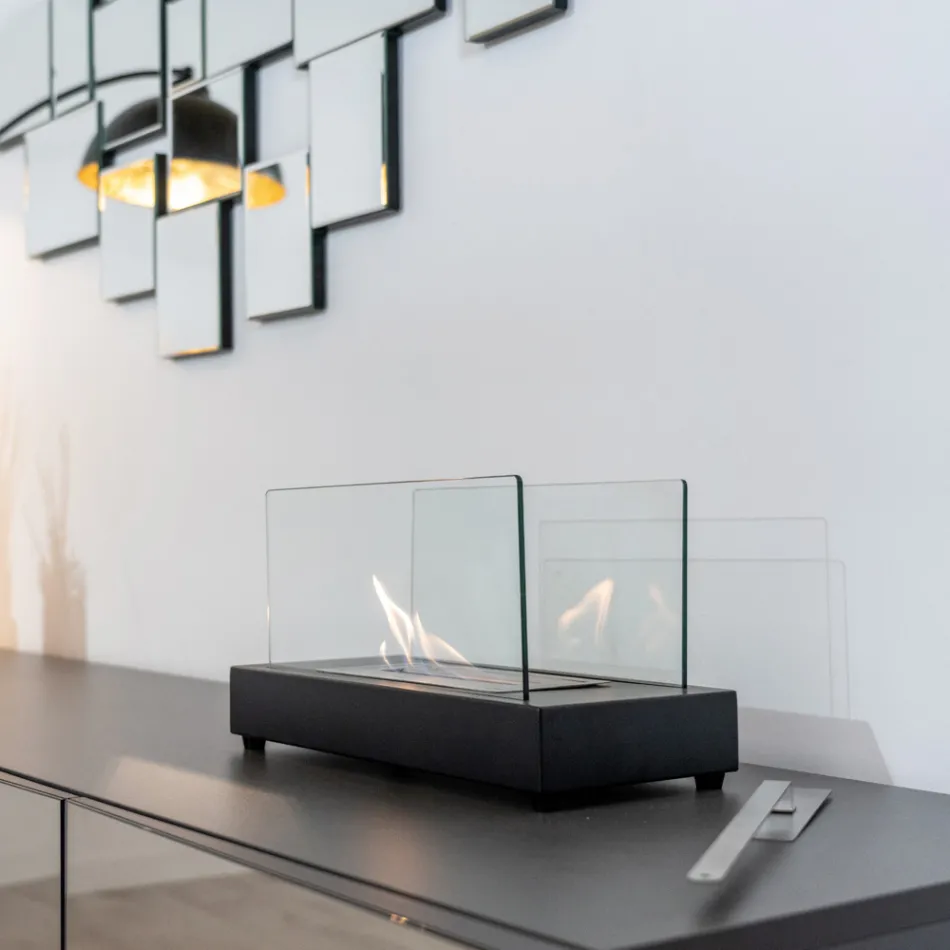 Chimenea de sobremesa de bioetanol en vidrio templado y metal - Plata viadurini