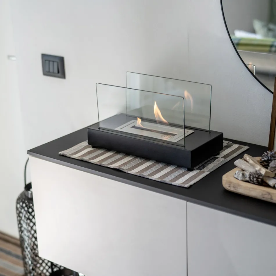 Chimenea de sobremesa de bioetanol en vidrio templado y metal - Plata viadurini