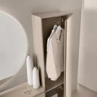 Perchero de melamina lacada con puerta de MDF y estante interior - Lunis viadurini