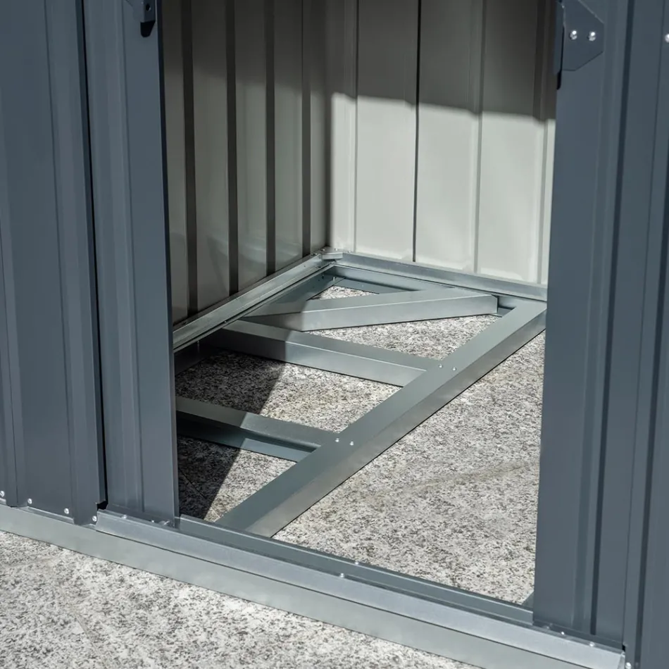 Casa de jardín con puerta batiente en diferentes tamaños - Puppy viadurini