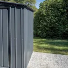 Casa de jardín con puerta batiente en diferentes tamaños - Puppy viadurini