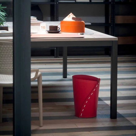 Papelera de cuero para despacho Servus, hecha a mano en Italia. viadurini