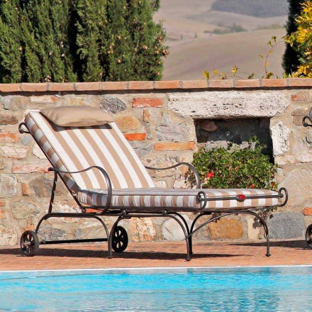 Chaise Longue para exterior en hierro y tela hecha a mano Made in Italy - Relax viadurini