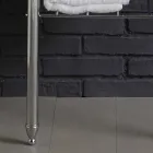 composición de muebles de baño con lavabo estructura metálica de belleza viadurini