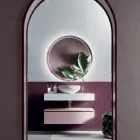 Composición de baño con lavabo de resina y espejo Made in Italy - Palom viadurini