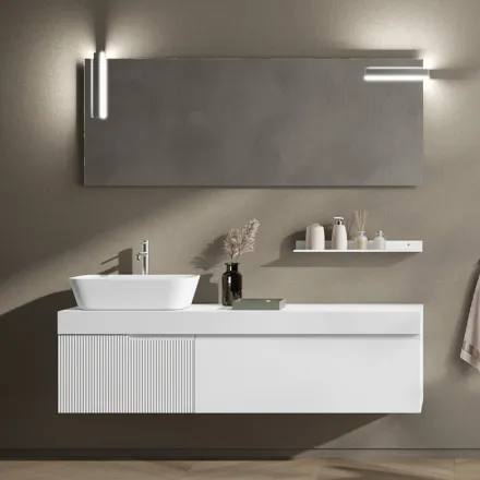 Composición de baño con espejo y estante Made in Italy - Erebo viadurini