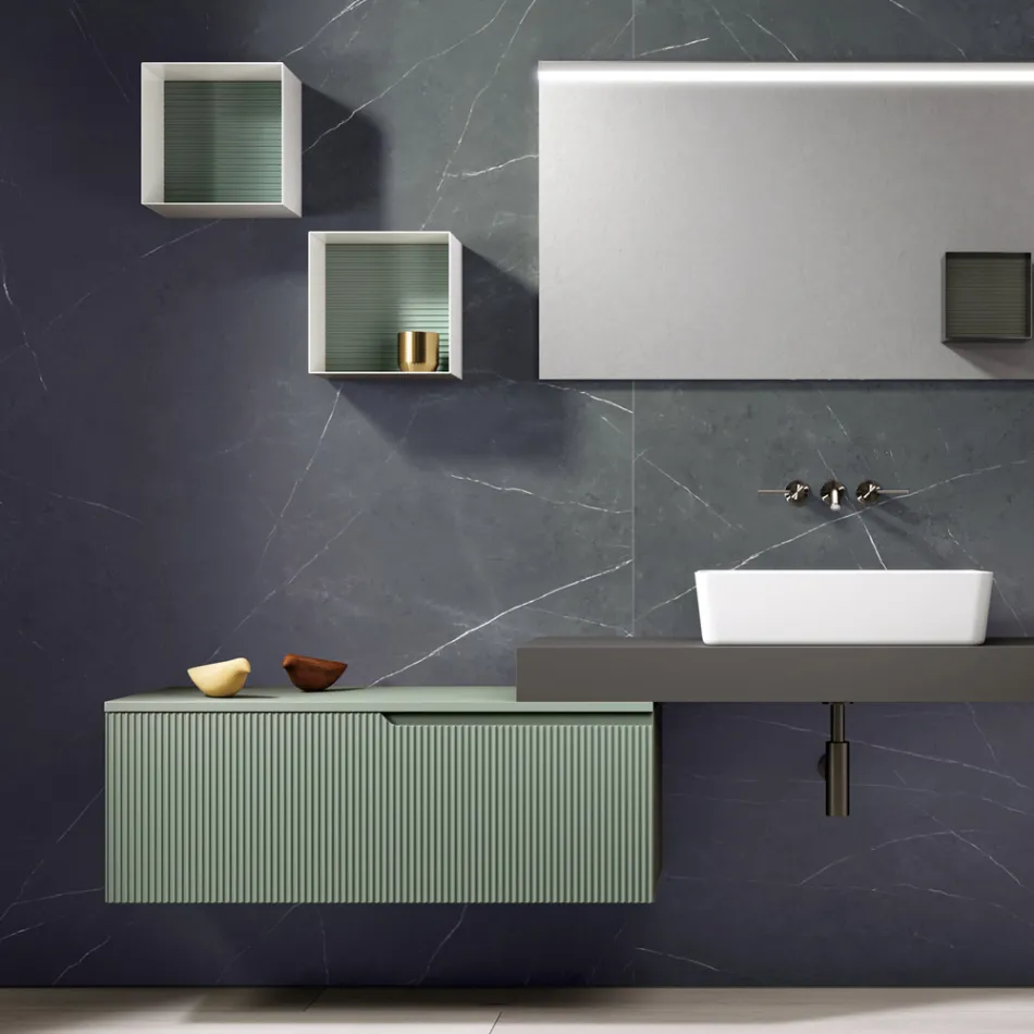 Composición de Baño con Espejo y Muebles Altos de Metal Made in Italy - Efesto viadurini