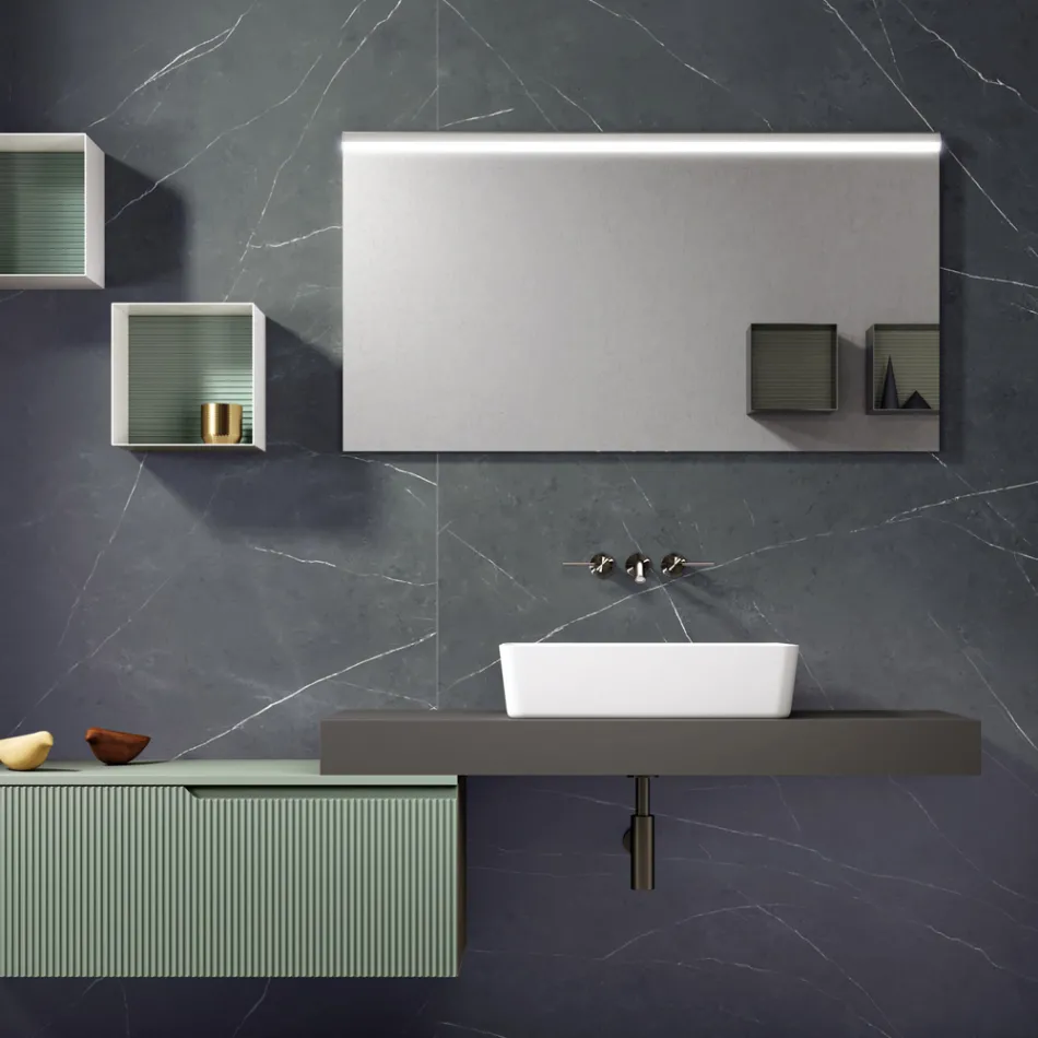 Composición de Baño con Espejo y Muebles Altos de Metal Made in Italy - Efesto viadurini