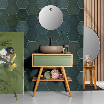 Composición de mueble de baño verde con mueble de teca y accesorios - Carolie viadurini