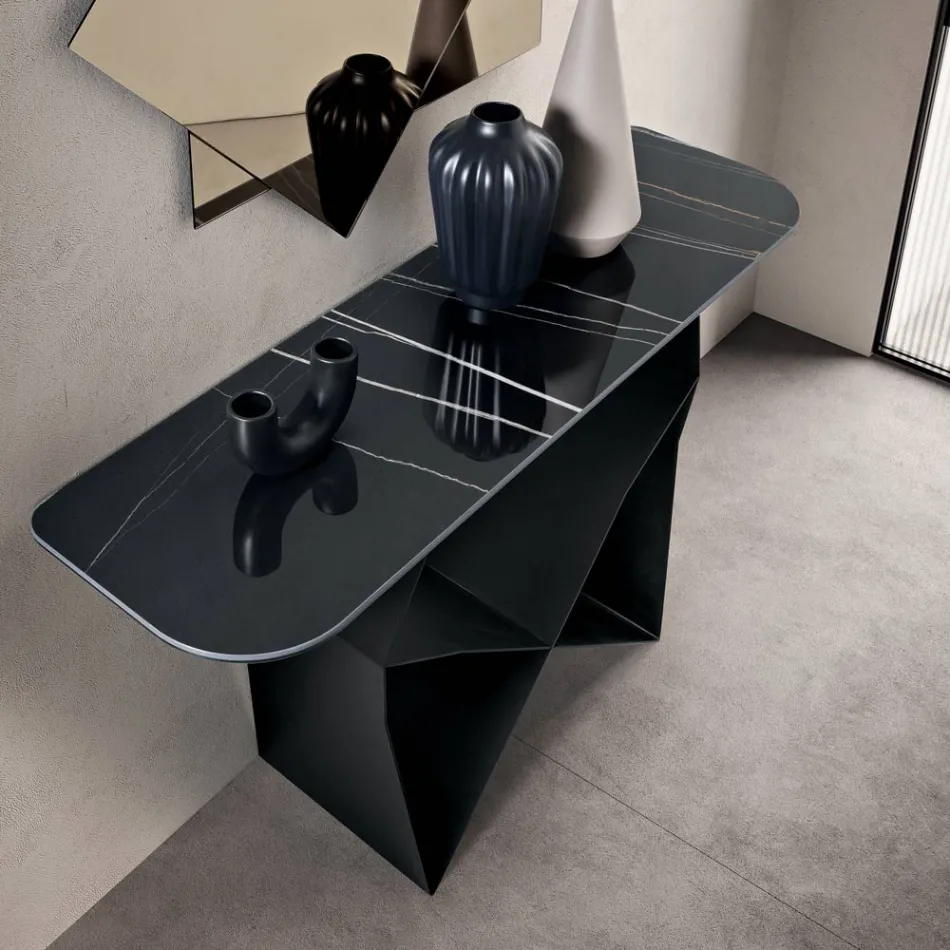 Consola metálica Concordia con tablero cerámico efecto mármol, fabricada en Italia. viadurini