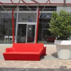 Deslice con apoyabrazos Deslice el diseño de color Kami Yon hecho en Italia viadurini