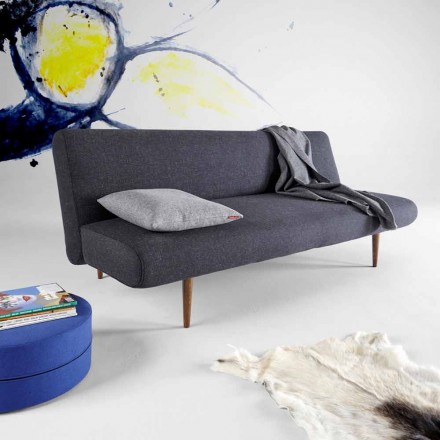 Sofá cama de diseño moderno Unfurl by Innovation tapizado viadurini