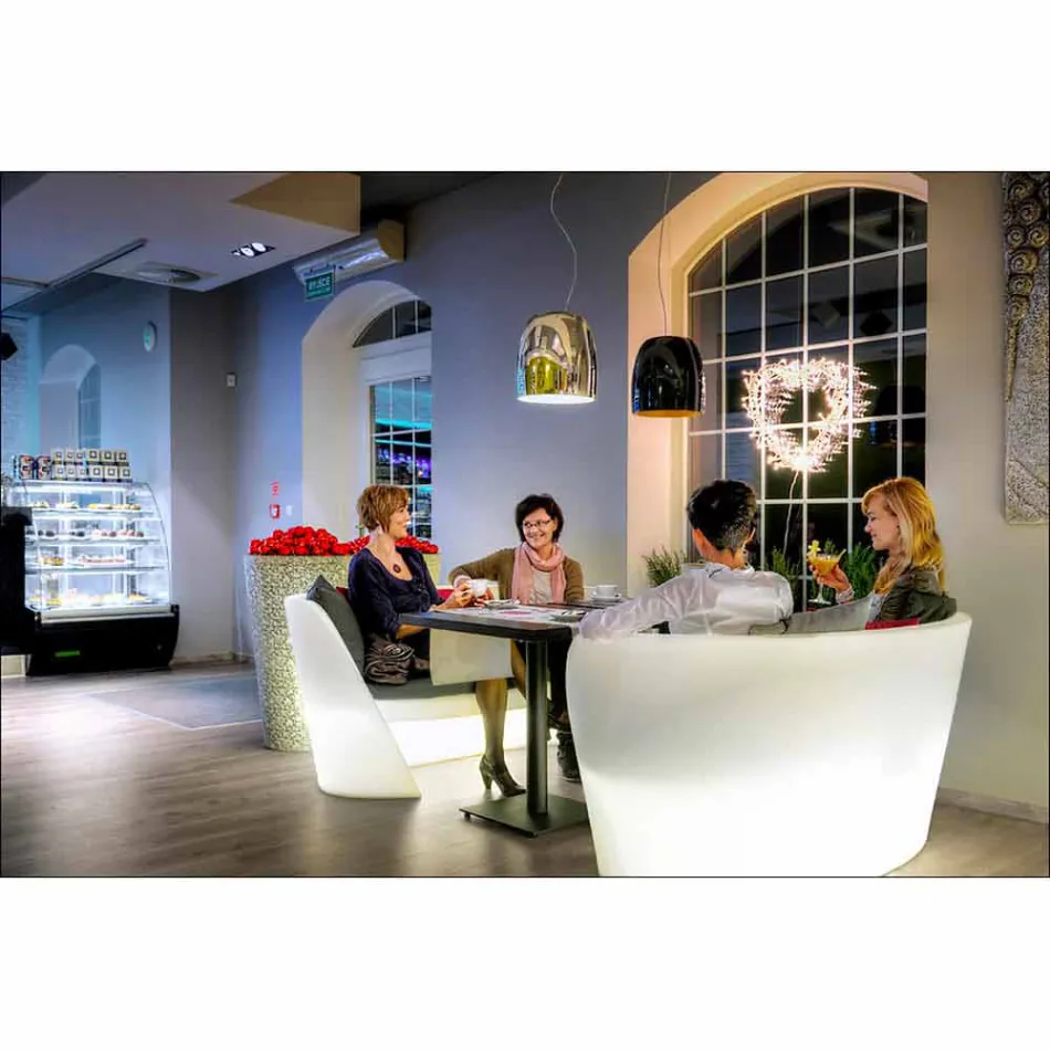 Sofá de interior de polietileno de diseño Slide Rap hecho en Italia viadurini