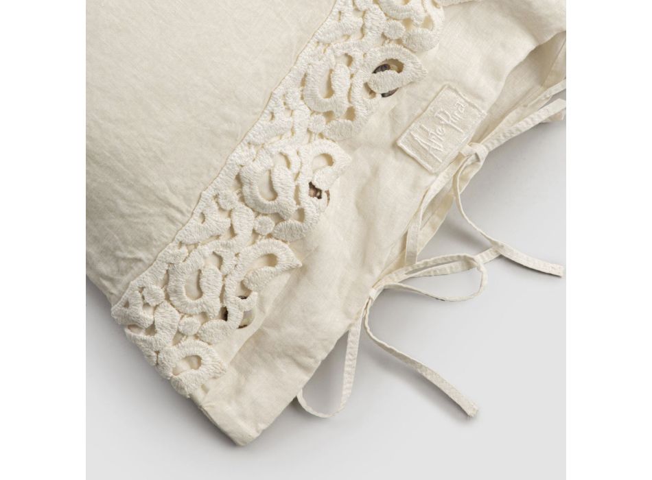 Funda de almohada de lino con encaje Poema y cordones mantequilla o negros Made in Italy - Masone viadurini