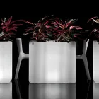 Maceta luminosa de polietileno de dos luces y colores, fabricada en Italia - Barbia viadurini
