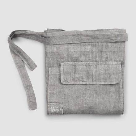 Delantal de cocina en lino gris antracita modelo bajo con bolsillo - Flick viadurini
