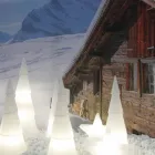 Lámpara de interior o exterior en plástico blanco, rojo o verde - Alberostar viadurini