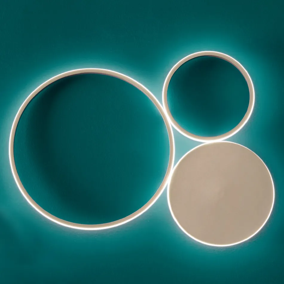 Lámpara de pared en metal pintado con LED de diseño moderno - Punto viadurini