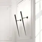 Lámpara de pared en metal pintado con LED integrado Made in Italy - Throne viadurini