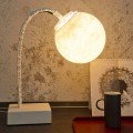 Lámpara de mesa vástago flexible moderno In-es.artdesign MicroT Luna