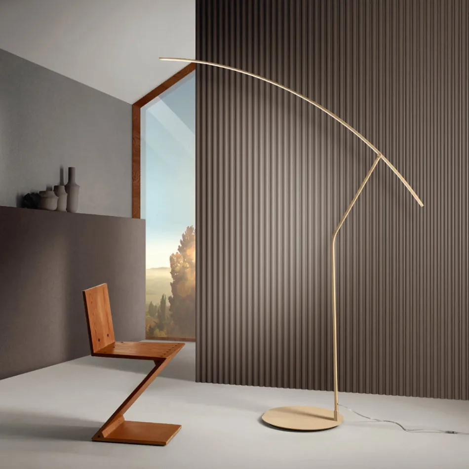 Lámpara de Pie en Metal Pintado en Diferentes Colores y LED Regulable - Arce viadurini