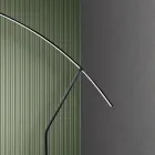 Lámpara de Pie en Metal Pintado en Diferentes Colores y LED Regulable - Arce viadurini