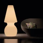 Lámpara de pie de exterior Alvarez con luz LED en polietileno, fabricada en Italia. viadurini