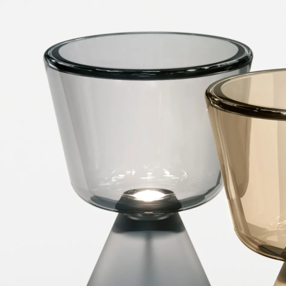 Lámpara de mesa LED de cristal soplado de Murano, fabricada en Italia - Isola viadurini