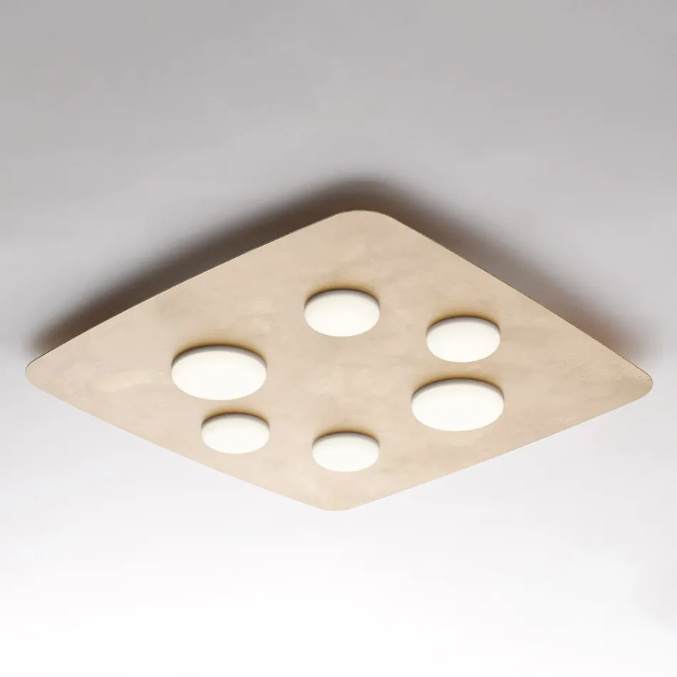 Una moderna lámpara de cristal y metal para una decoración interior con estilo – Kepler viadurini