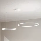 Lámpara de araña con 2 o 3 luces LED Roronde horizontales en metal pintado - Morera viadurini