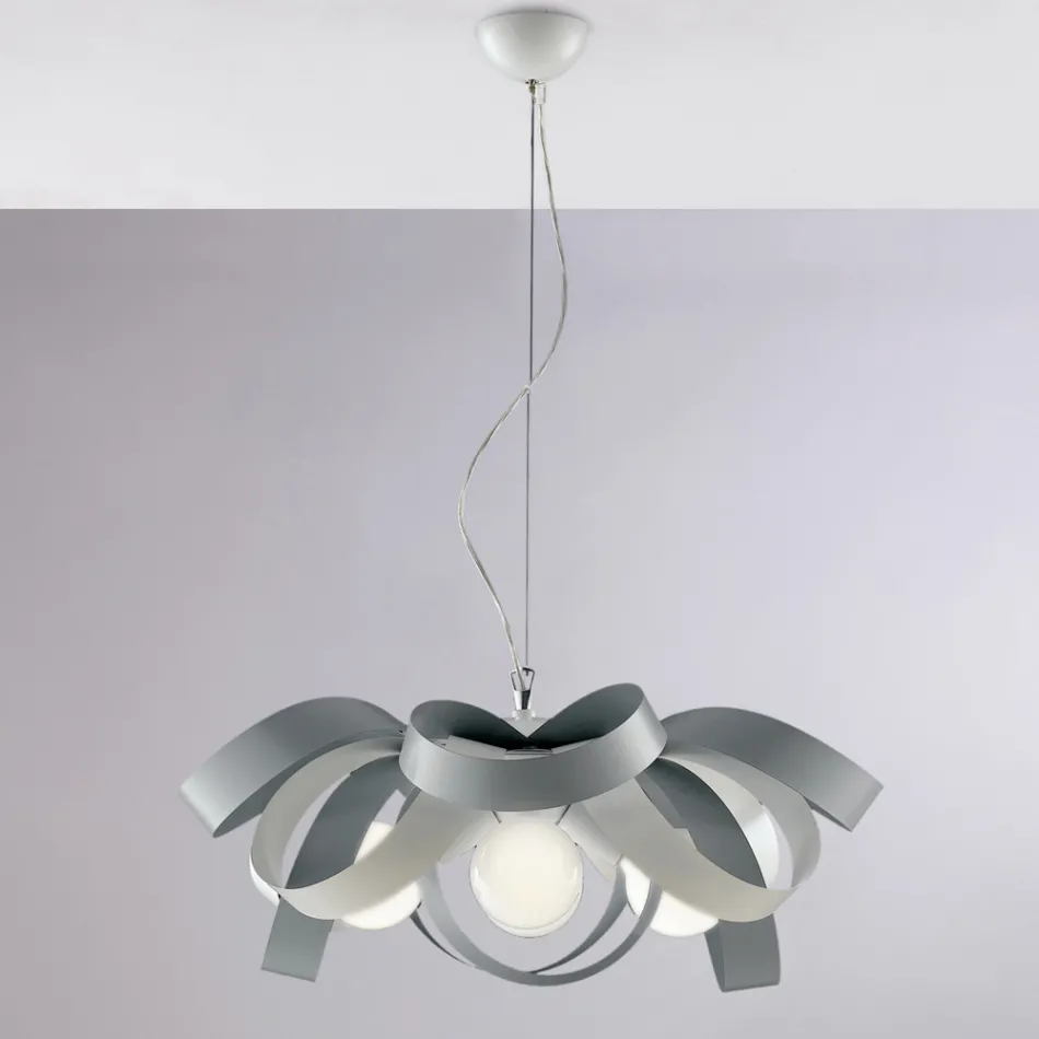 Lámpara de araña de metal blanco shabby chic para una decoración de buen gusto – Sea viadurini