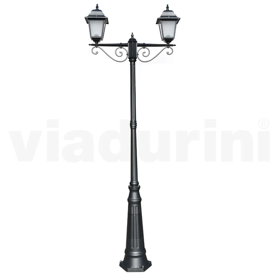 Farola de 255 cm de altura en vidrio antracita y aluminio Made in Italy - Scintilla viadurini