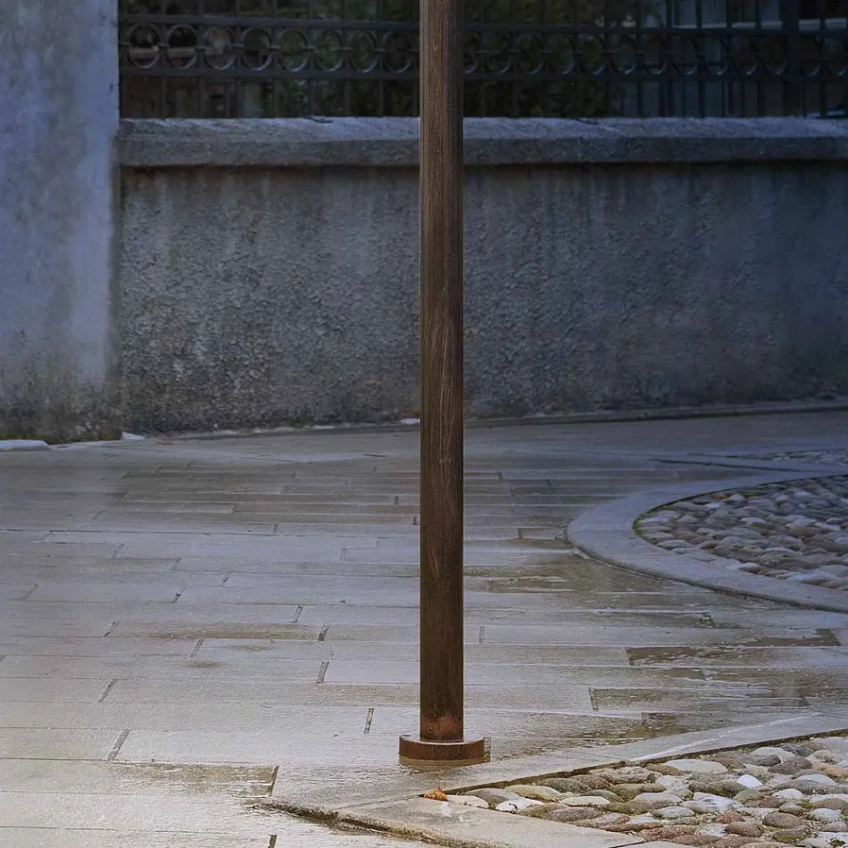 Lámpara de jardín de aluminio con diseño de 1 o 2 o 3 luces - Campobasso viadurini