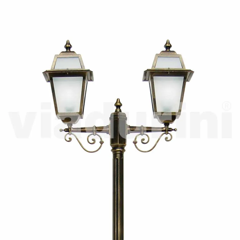 Lámpara de exterior con dos luces en aluminio fabricada en Italia, Kristel. viadurini