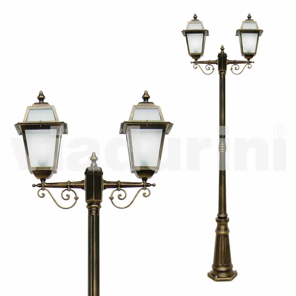 Lámpara de exterior con dos luces en aluminio fabricada en Italia, Kristel. viadurini