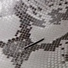 Lavabo sobre encimera de diseño de cerámica realizado en Italy Animals viadurini