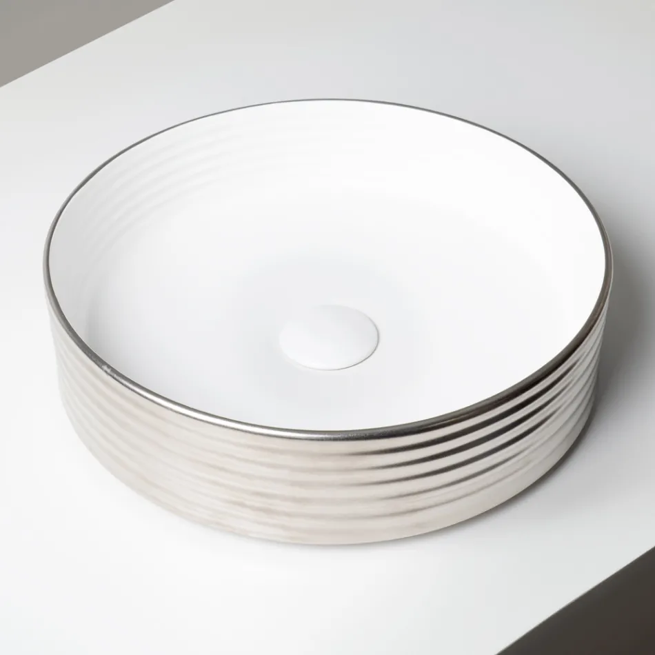 Lavabo sobre encimera de gres porcelánico ondulado fabricado en Italia - Vibrazione viadurini