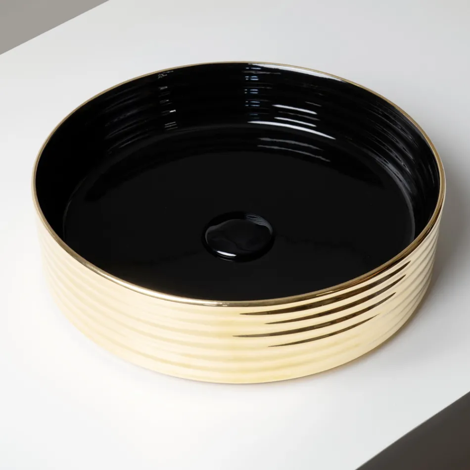 Lavabo sobre encimera de gres porcelánico ondulado fabricado en Italia - Vibrazione viadurini