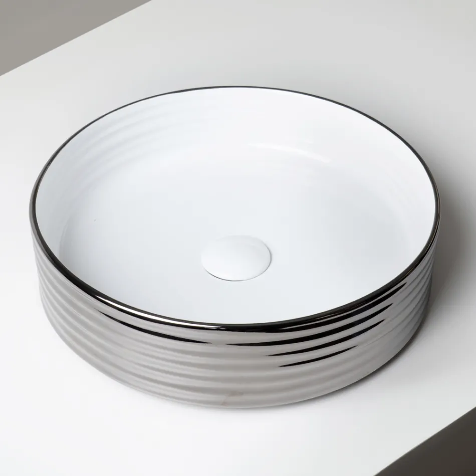 Lavabo sobre encimera de gres porcelánico ondulado fabricado en Italia - Vibrazione viadurini