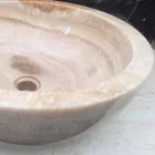 lavabo de piedra natural, de una sola pieza, Ana viadurini