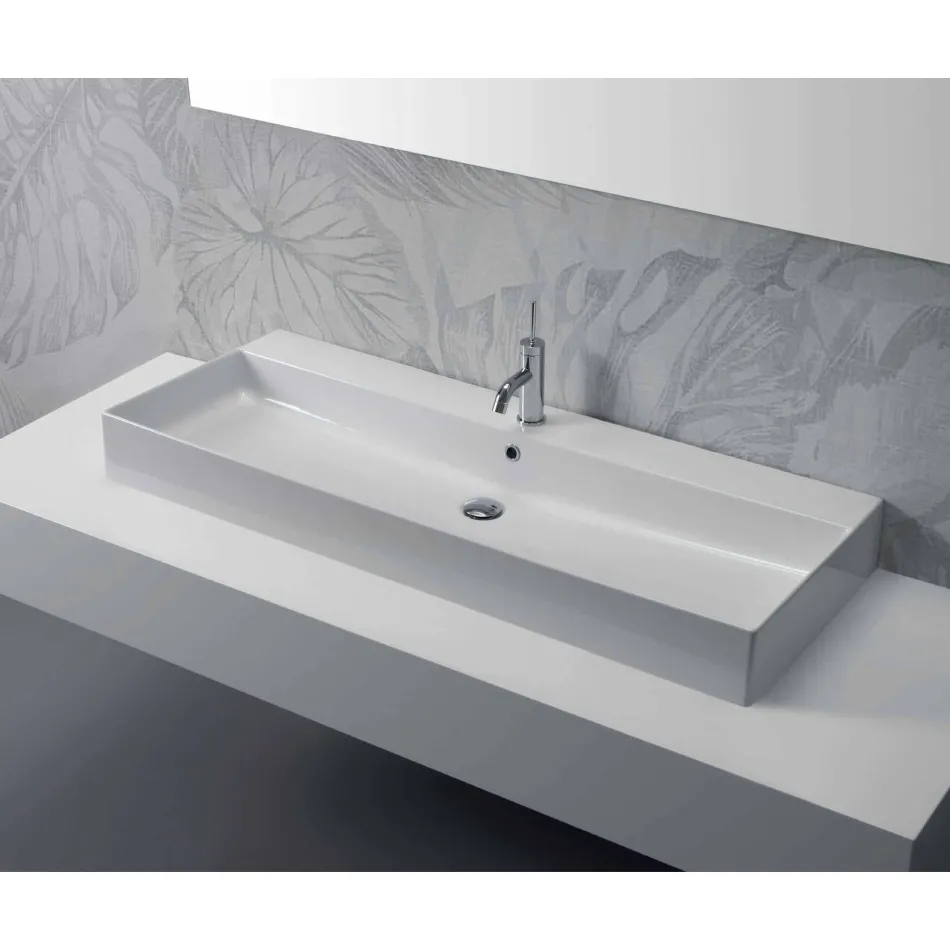 Lavamanos inclinado o de pared en cerámica de color o blanco Leivi viadurini