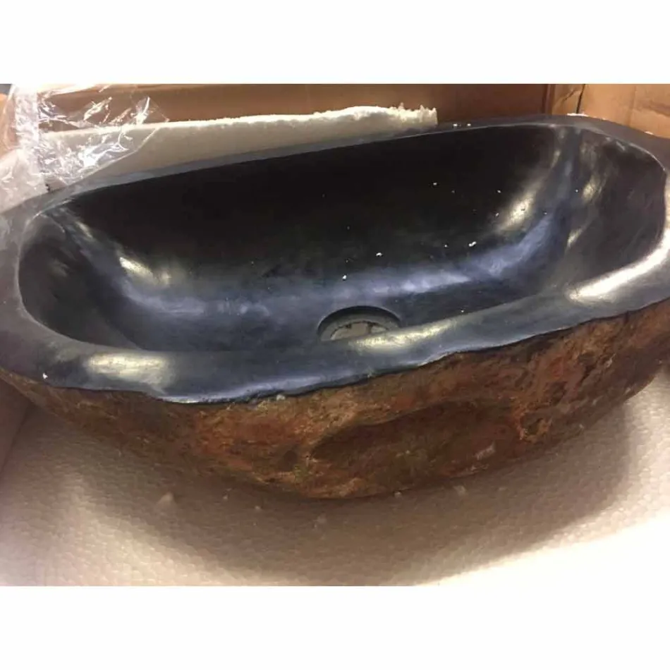 Encimera apoyo sola pieza en Hassan basalto viadurini